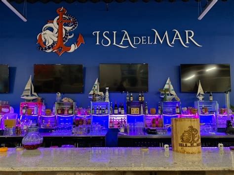 Isla del mar - Isla Del Mar, Rockford, Illinois. 2,225 likes · 20 talking about this · 9,158 were here. Mexican Restaurant